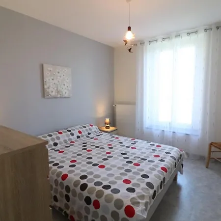 Σπίτι διακοπών Renove Au Bord Du Lac, 3 Ch, Jardin, Tv, Internet, Activites Nautiques, 6 Pers, Animaux Admis - Fr-1-742-404