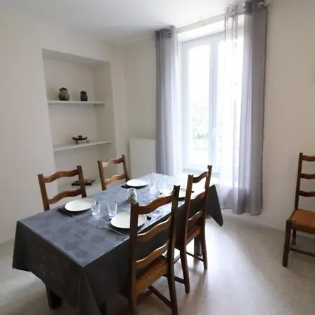 Renove Au Bord Du Lac, 3 Ch, Jardin, Tv, Internet, Activites Nautiques, 6 Pers, Animaux Admis - Fr-1-742-404 Σπίτι διακοπών Saint-Gérons